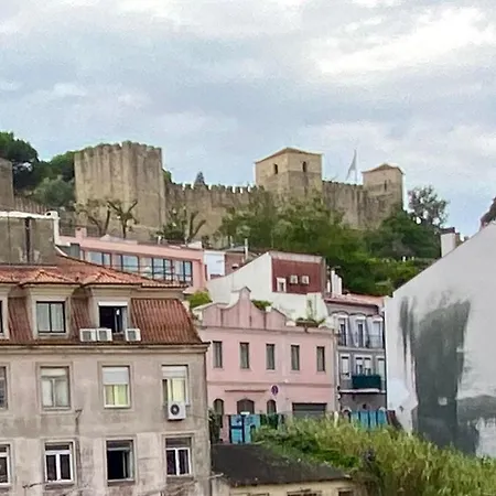 Flh Castle Duplex With Terrace Appartement Lissabon